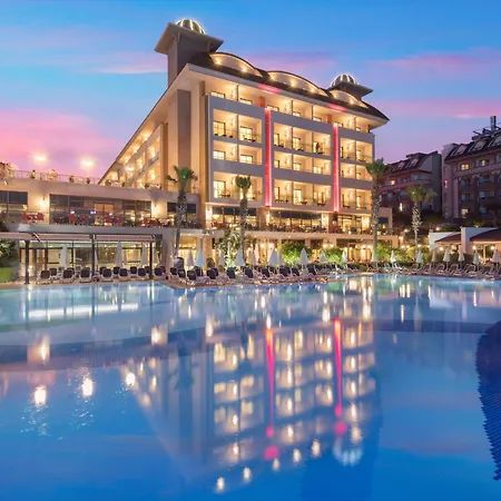منتجع Aydinbey King's Palace & 5*