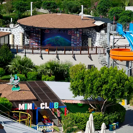 Üdülőközpont Aydinbey King's Palace & Side