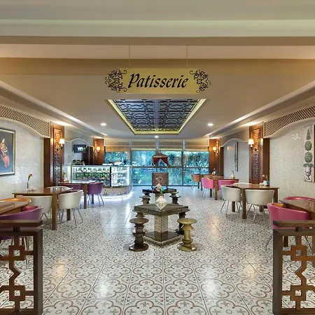 Üdülőközpont Aydinbey King's Palace & Side