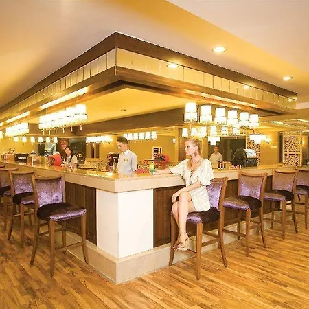 Курортний комплекс Aydinbey King's Palace & 5*