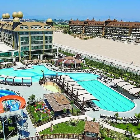 Resort Aydinbey King's Palace &