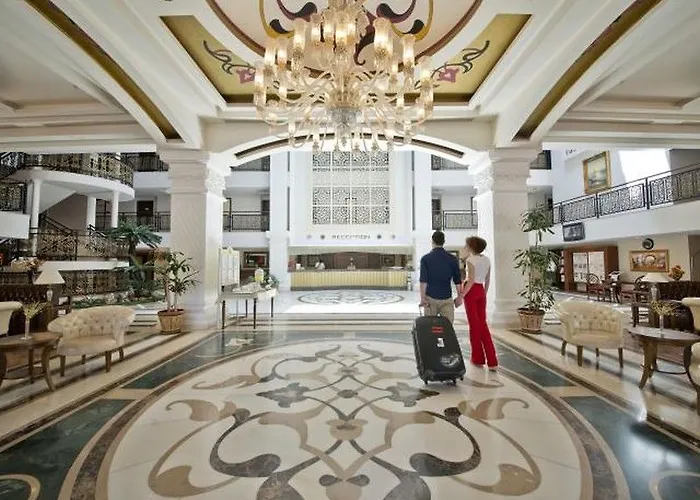 Aydinbey King's Palace & 시데