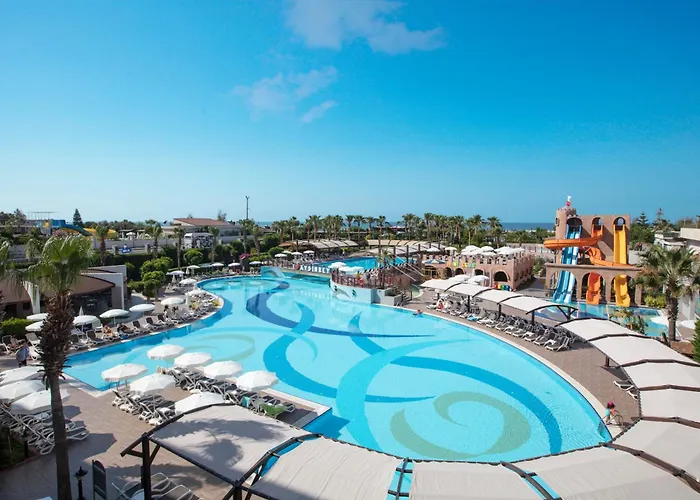 Aydinbey King's Palace & Side