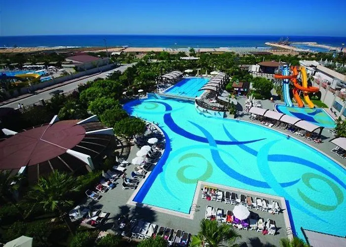 Resort Aydinbey King's Palace &